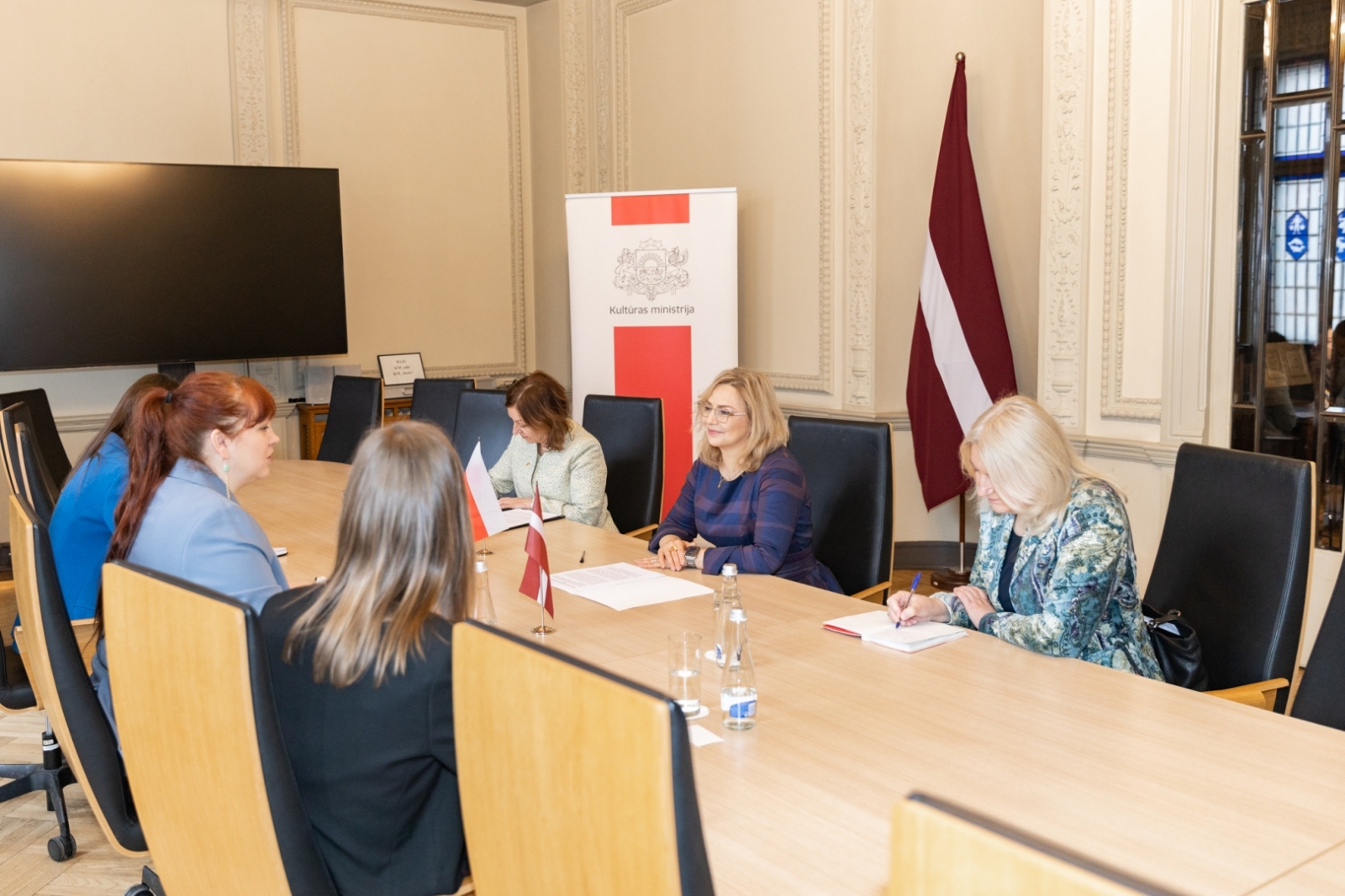 Tikšanās ar Polijas vēstnieci Latvijā V.E. Moniku Mihališinu (H.E. Mrs Monika Michaliszyn)