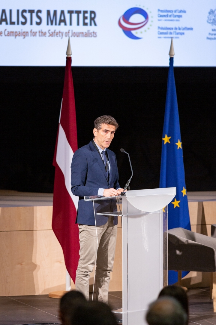 Konference “Spalva varenāka par zobenu? Risinot mūsdienu izaicinājumus vārda brīvības un žurnālistu drošības jomā”