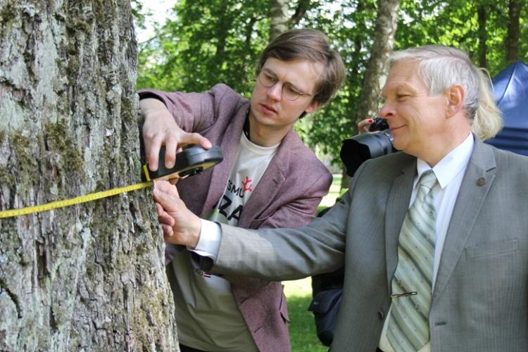 "LV 100 Dižošanās" prezentācijas pasākums Ēbelmuižas parkā