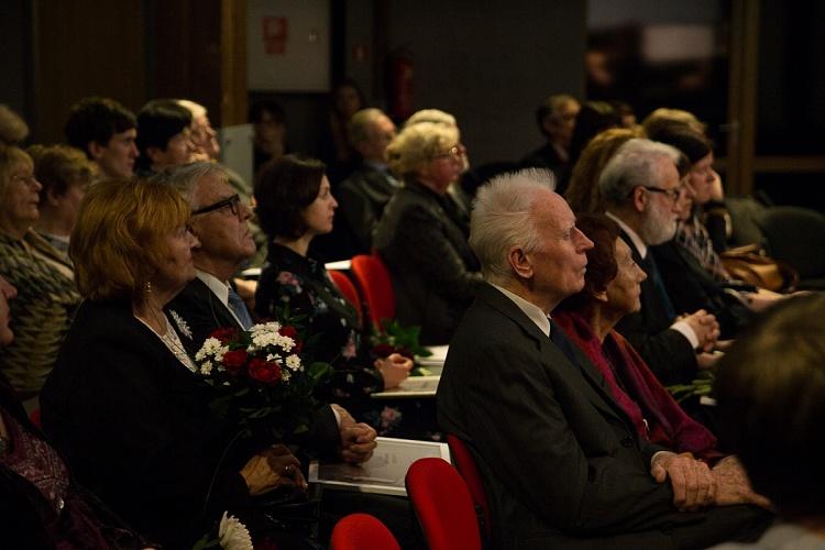 Kultūras ministrijas un Ministru kabineta Atzinības rakstu pasniegšana