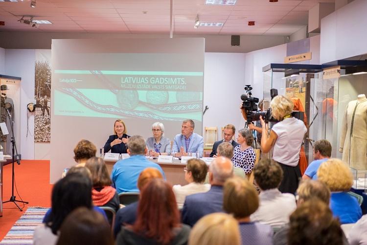 Izstādes "Latvijas gadsimts" preses konference