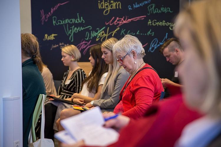 Eiropas Savienības programmas „Eiropa pilsoņiem” partnerības veicināšanas seminārs „Making Waves 2017”