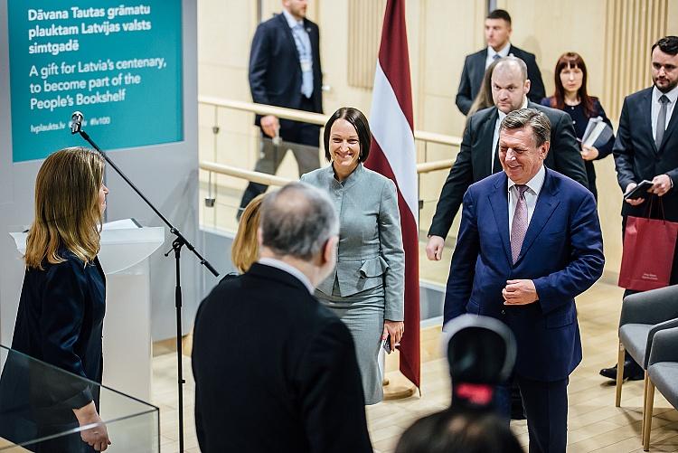 Latvijas valsts simtgades gada svinīgā atklāšana
