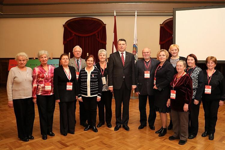 Piektdien, 2018. gada 23. novembrī, Valsts prezidents Raimonds Vējonis Rīgas pilī sveica ikgadējā Latvijas Mazākumtautību foruma „No integrācijas uz saliedētu sabiedrību” dalībniekus. Valsts prezidents Raimonds Vējonis, uzrunājot foruma dalībniekus, uzsvēra: “Savas kultūras vērtību un tradīciju apzināšanās un kopšana bagātina mūsu personības, stiprina mūsu pašapziņu un veido sabiedrību, kas ir gatava kopīgam darbam mūsu Latvijā”.