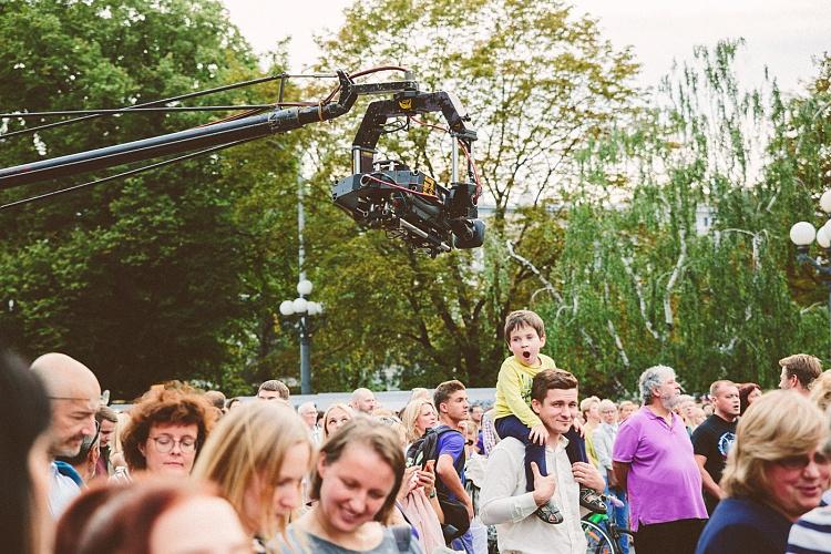 Svinīgais notikums „Baltijas ceļam 30” pie Brīvības pieminekļa