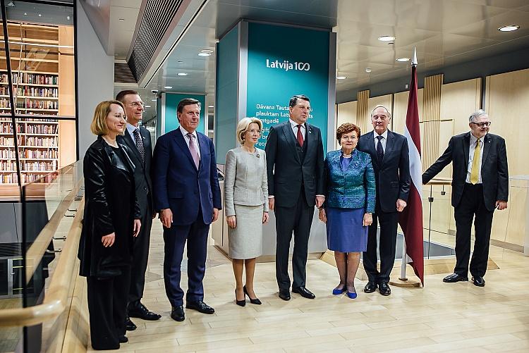 Latvijas valsts simtgades gada svinīgā atklāšana