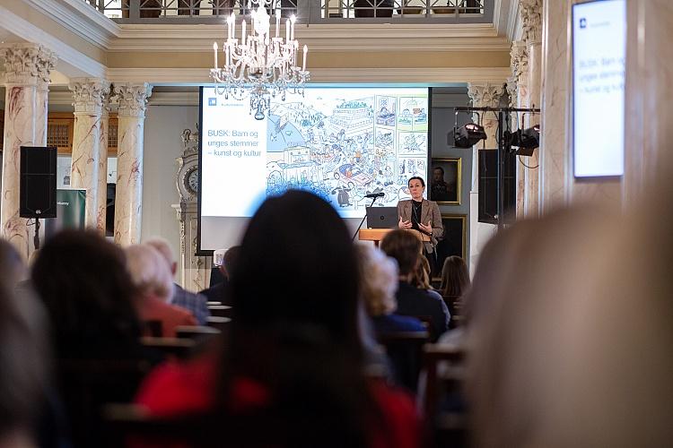 EEZ programmas "Vietējā attīstība, nabadzības mazināšana un kultūras sadarbība" ietvaros rīkota starptautiska konference par kvalitatīva kultūras piedāvājuma radīšanu bērnu un jauniešu auditorijai 7.novembrī