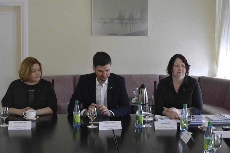 Kultūras ministres Dace Melbārdes reģionālā vizīte Valmierā