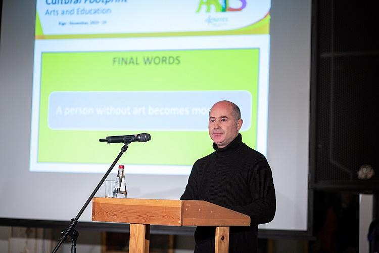 EEZ programmas "Vietējā attīstība, nabadzības mazināšana un kultūras sadarbība" ietvaros rīkota starptautiska konference par kvalitatīva kultūras piedāvājuma radīšanu bērnu un jauniešu auditorijai 7.novembrī