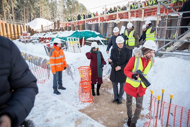 Mežaparka Lielās estrādes kapsulas nākamajām paaudzēm iebetonēšanas pasākums