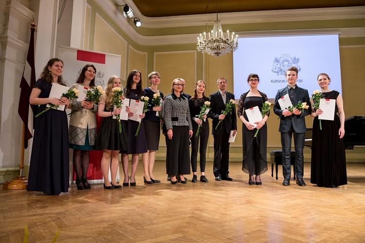 KM pateicības rakstu un Cimzes balvas pasniegšanas ceremonija kulturizglītības iestāžu audzēkņiem un pedagogiem