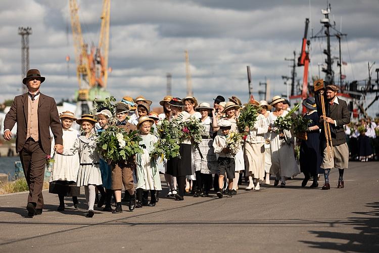 Kuģa “Saratov” sagaidīšanai Liepājā - 100