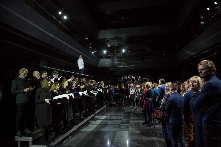 Multimediālā izrāde “Gaismas raksti”