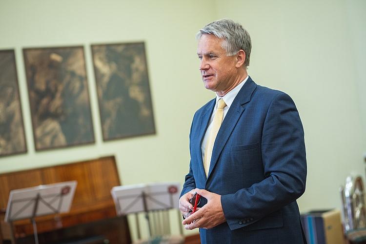 Pateicības rakstu pasniegšana muzeju speciālistiem, kuri muzeju jomā strādā 25 gadus