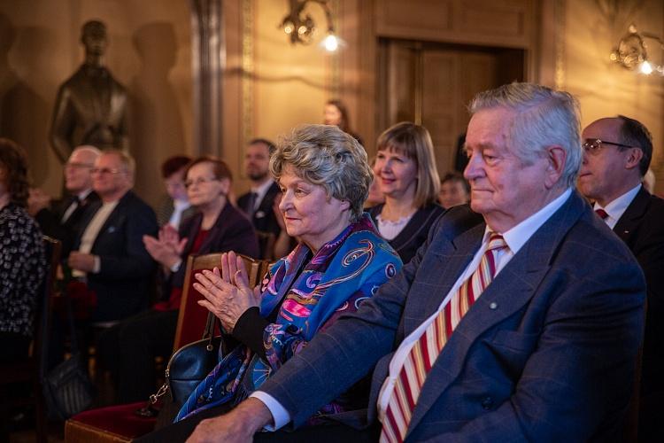 KM un MK Atzinības rakstu pasniegšanas ceremonija