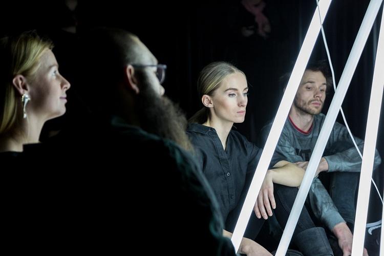 Multimediālā izrāde “Gaismas raksti”
