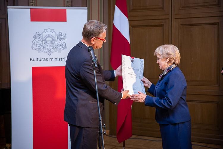 KM un MK Atzinības rakstu pasniegšanas ceremonija