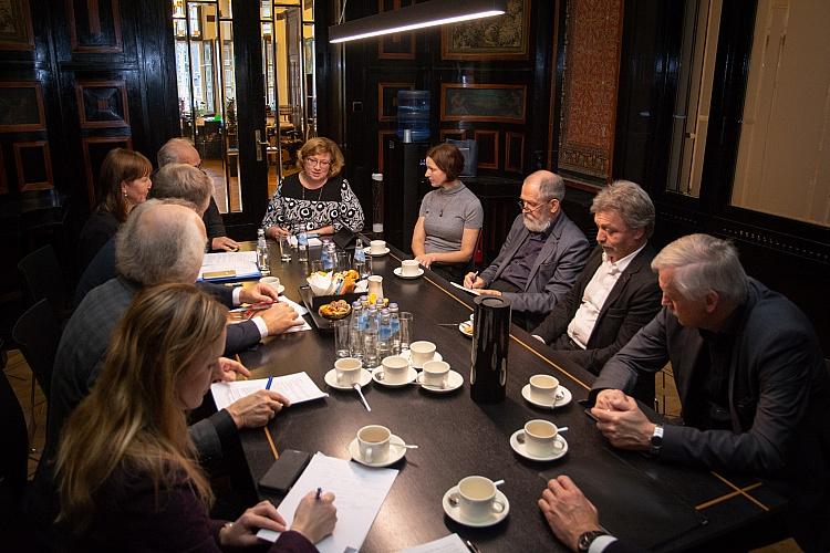 Kultūras ministrs tiekas ar arhitektūras nozares pārstāvjiem