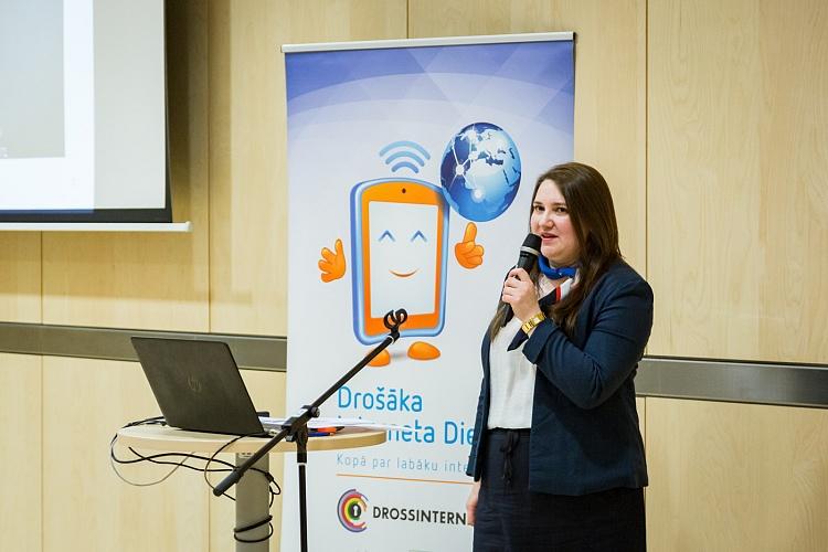Forums jauniešiem „Es esmu internetā! Es piedalos”