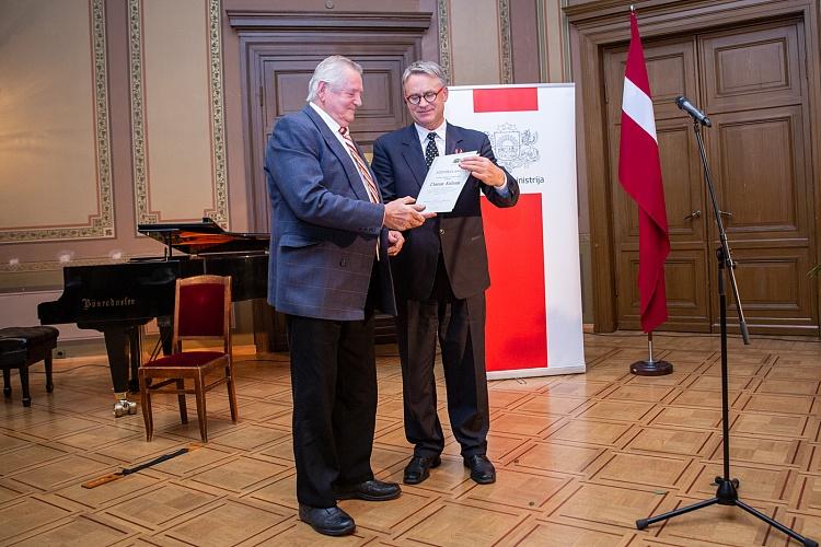 KM un MK Atzinības rakstu pasniegšanas ceremonija