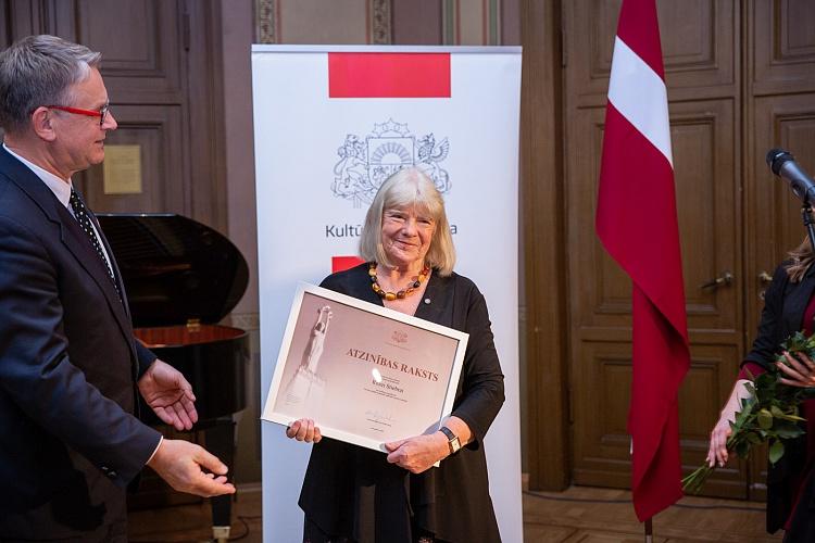 KM un MK Atzinības rakstu pasniegšanas ceremonija