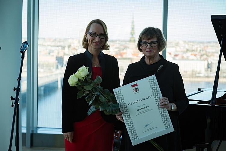 KM atzinības rakstu pasniegšanas ceremonija