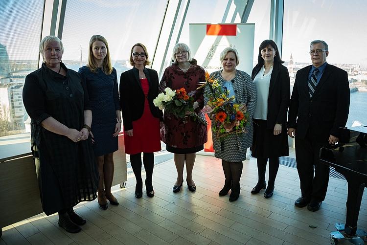 KM atzinības rakstu pasniegšanas ceremonija