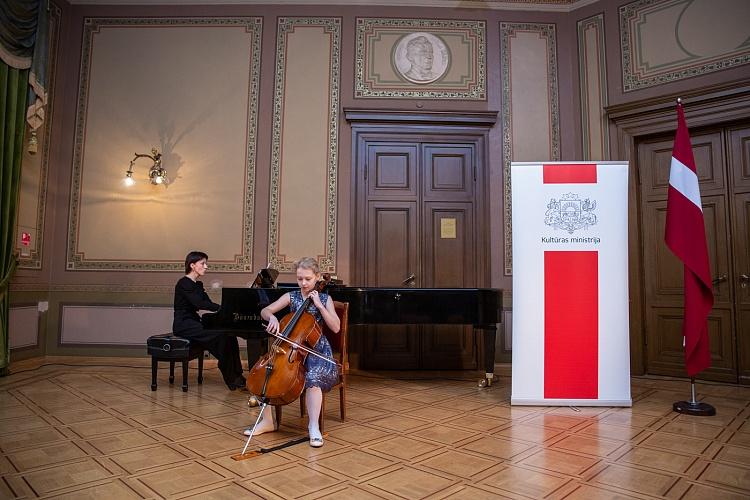 KM un MK Atzinības rakstu pasniegšanas ceremonija