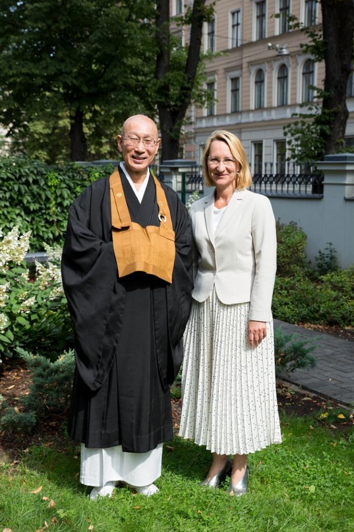 Tikšanās ar Japānas vēstnieci Latvijā un Likteņdārza ainavu arhitektu