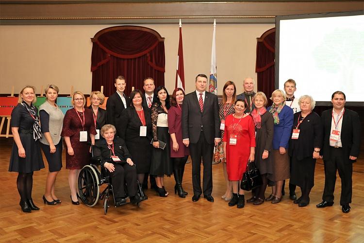 Piektdien, 2018. gada 23. novembrī, Valsts prezidents Raimonds Vējonis Rīgas pilī sveica ikgadējā Latvijas Mazākumtautību foruma „No integrācijas uz saliedētu sabiedrību” dalībniekus. Valsts prezidents Raimonds Vējonis, uzrunājot foruma dalībniekus, uzsvēra: “Savas kultūras vērtību un tradīciju apzināšanās un kopšana bagātina mūsu personības, stiprina mūsu pašapziņu un veido sabiedrību, kas ir gatava kopīgam darbam mūsu Latvijā”.