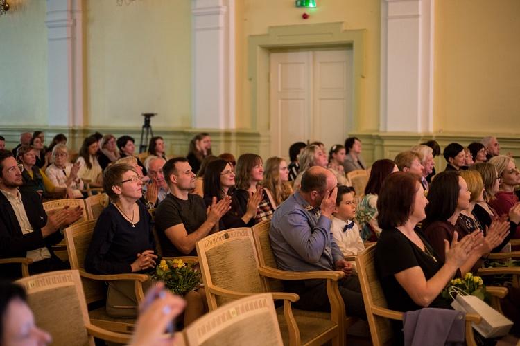 KM pateicības rakstu un Cimzes balvas pasniegšanas ceremonija kulturizglītības iestāžu audzēkņiem un pedagogiem