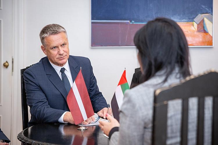 Tikšanās ar AAE vēstnieci Latvijā V.E. Hananu Al Alīli