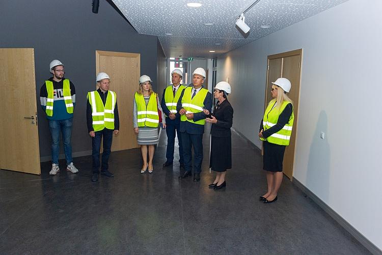 Kultūras ministrs apmeklē Daugavpils PIKC Saules skola jaunā mācību gada atklāšanas pasākumu