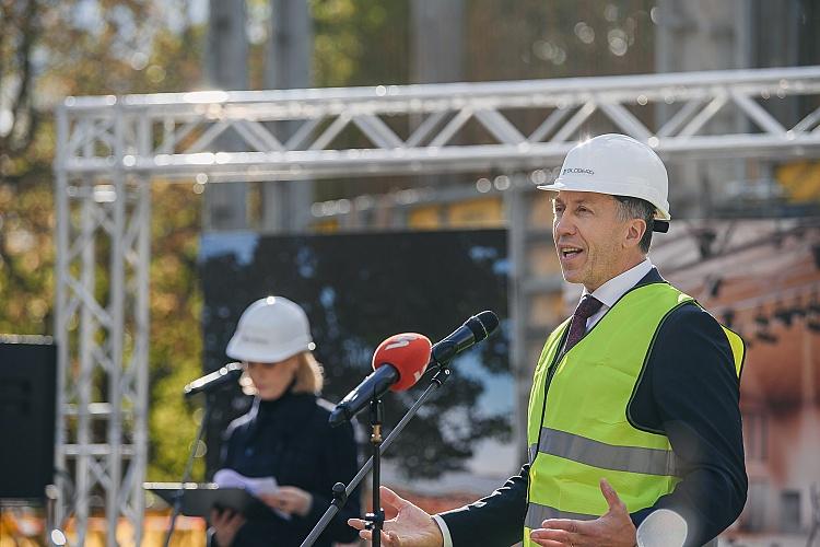 Koncertdārza "Pūt, vējiņi" pamatakmens ielikšanas svinīgais pasākums
