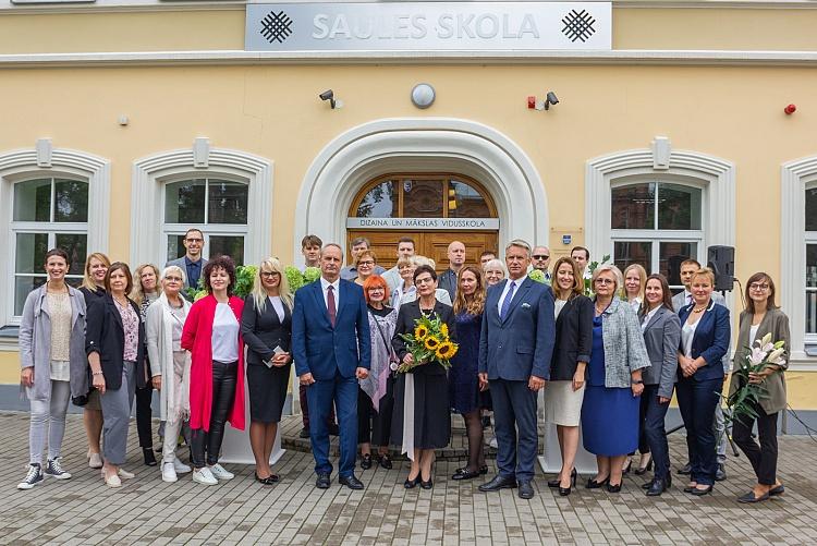 Kultūras ministrs apmeklē Daugavpils PIKC Saules skola jaunā mācību gada atklāšanas pasākumu