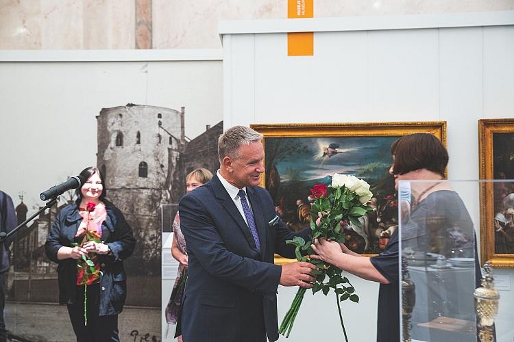 Valsts mākslas muzeja simtgadei veltītās izstādes “Mūsu muzejs” atklāšana