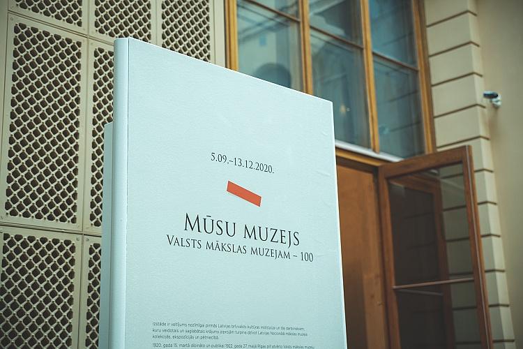 Valsts mākslas muzeja simtgadei veltītās izstādes “Mūsu muzejs” atklāšana