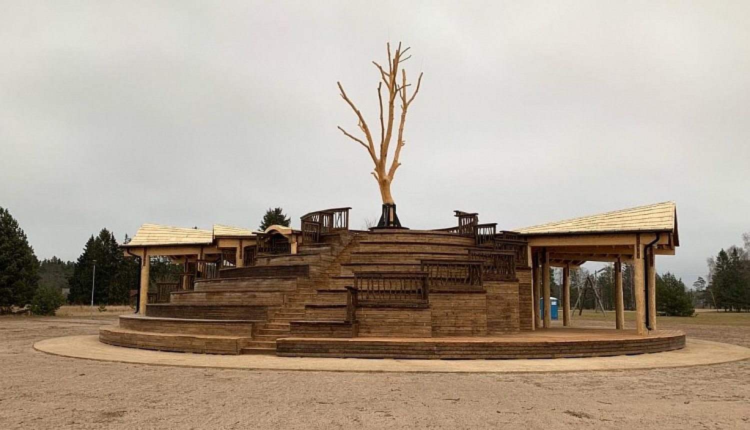 Pabeigti būvdarbi Jūrkalnes dabas un atpūtas parkā