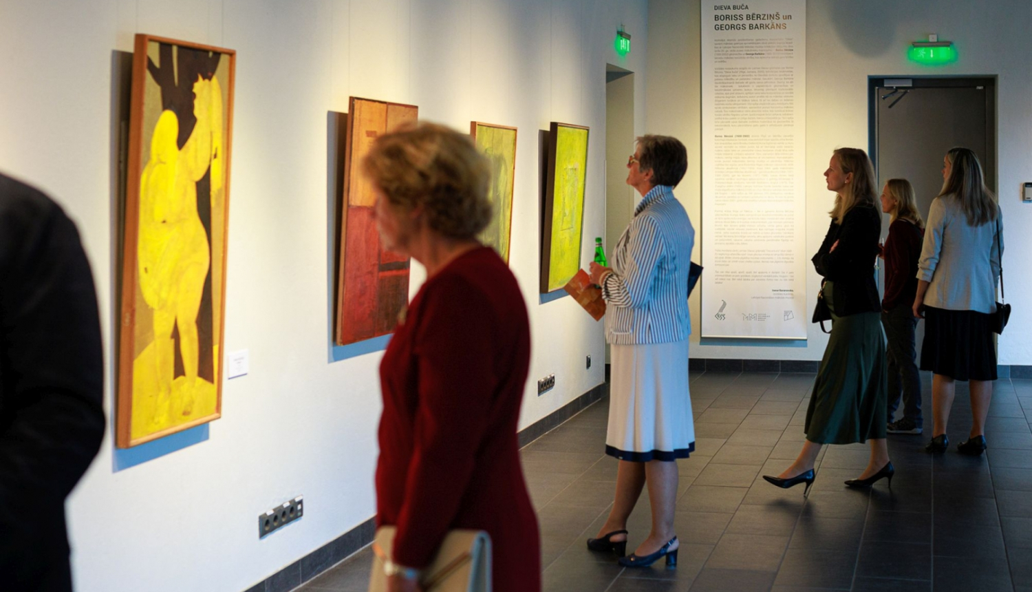 Izstādes “Dieva buča” atklāšana Vidzemes koncertzāles “Cēsis” Mākslas galerijā. 2024. Foto: Anete Rudmieze