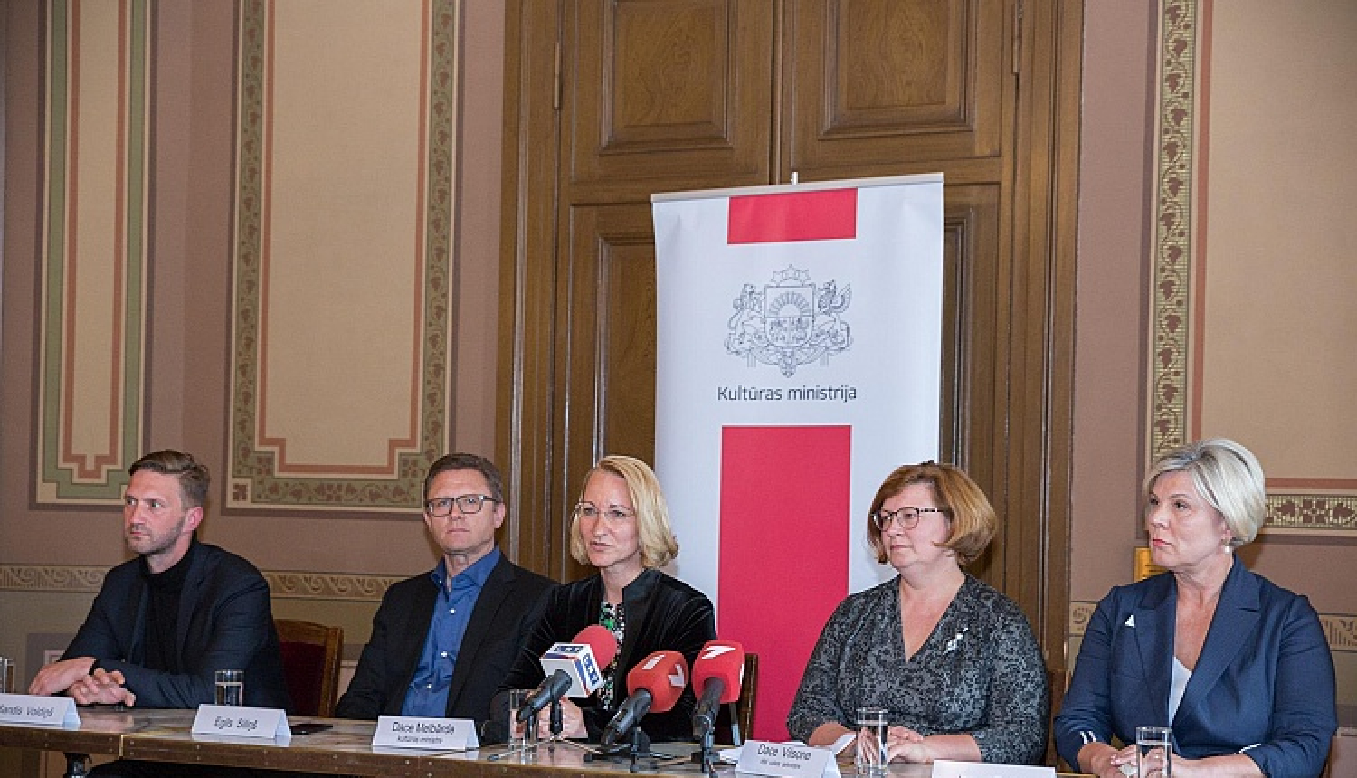 Latvijas Nacionālās operas un baleta valdes konkursā uzvarējuši Egils Siliņš, Sandis Voldiņš un Inese Eglīte