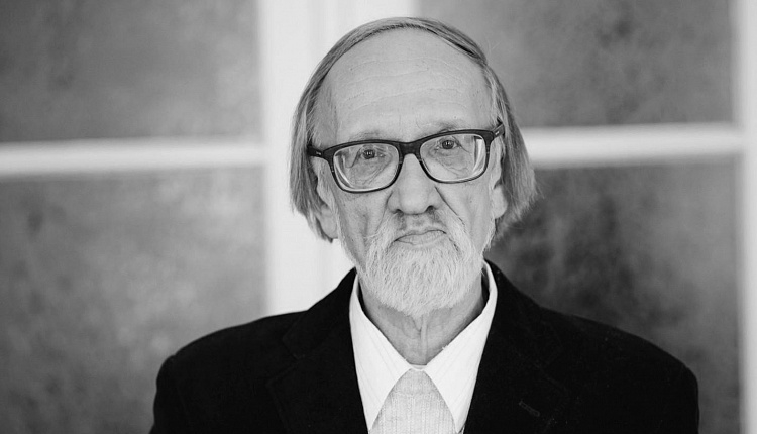 Atvadu vārdi, dzejnieku Leonu Briedi mūžībā pavadot