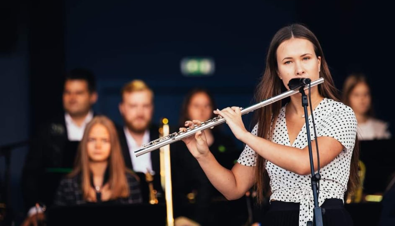 Ventspils mūzikas vidusskolas audzēkņi.