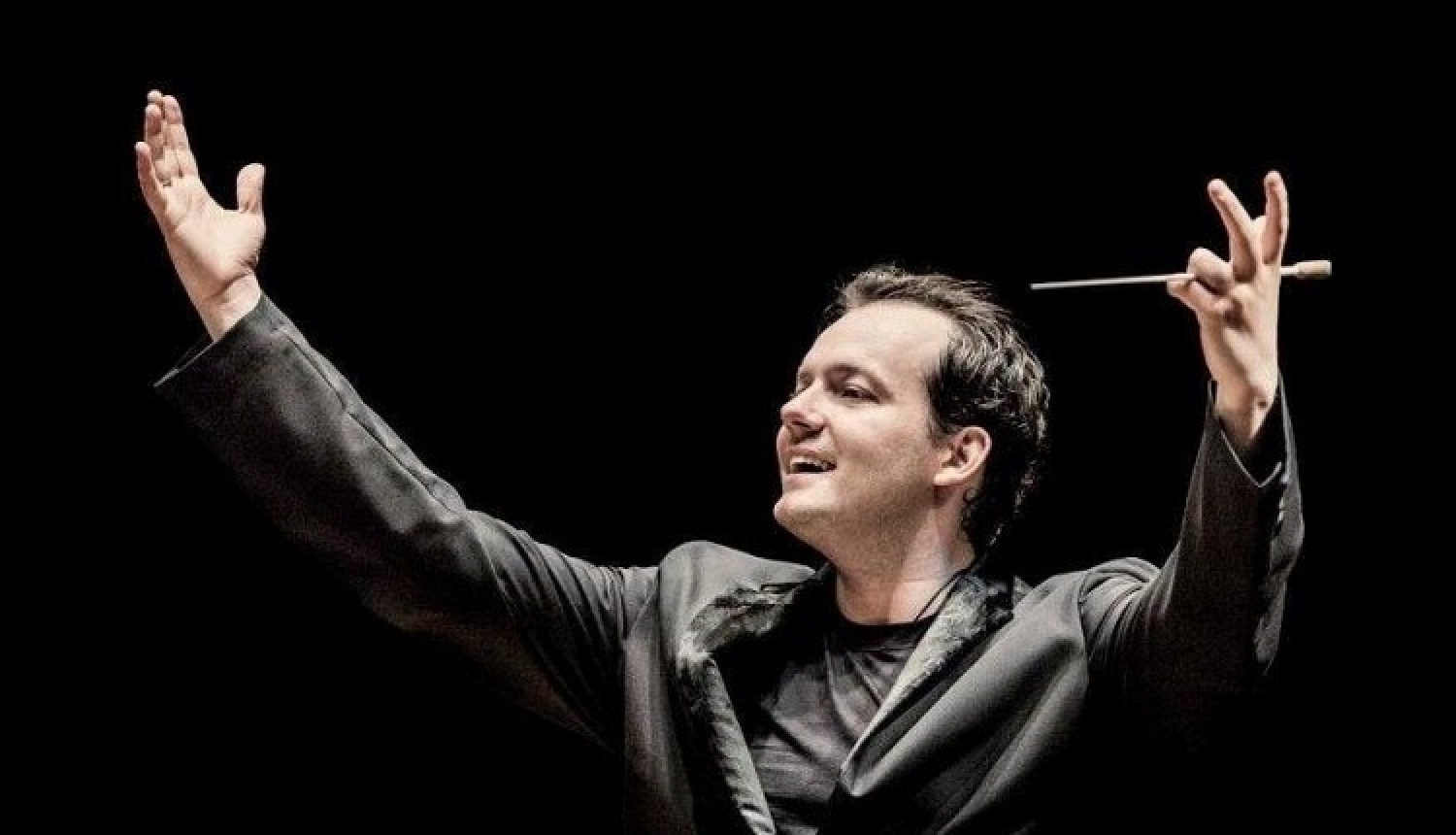 Diriģents Andris Nelsons un Bostonas orķestris saņem Grammy balvu divās kategorijās