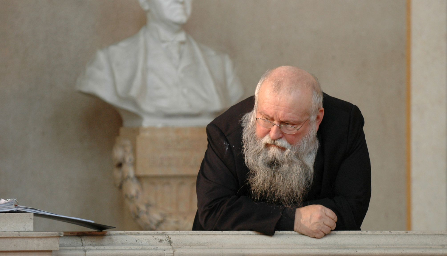 Hermanis Ničs (Hermann Nitsch). Akcionisms Vīnes Burgteātrī. 2005. Foto: Georgs Soleks (Georg Soulek)