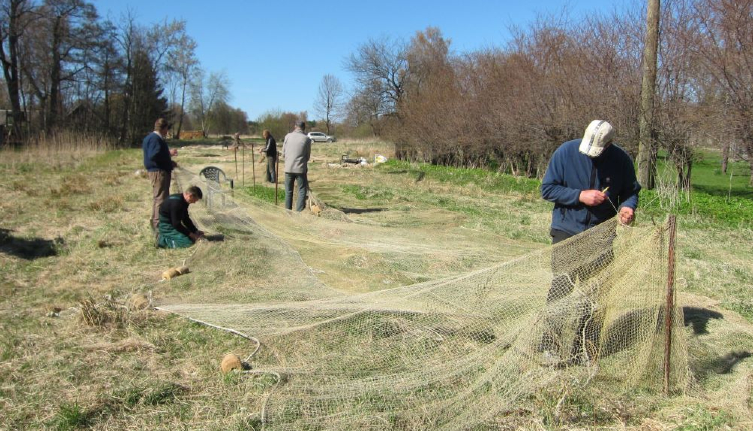 Zvejas tīklu darināšanas process