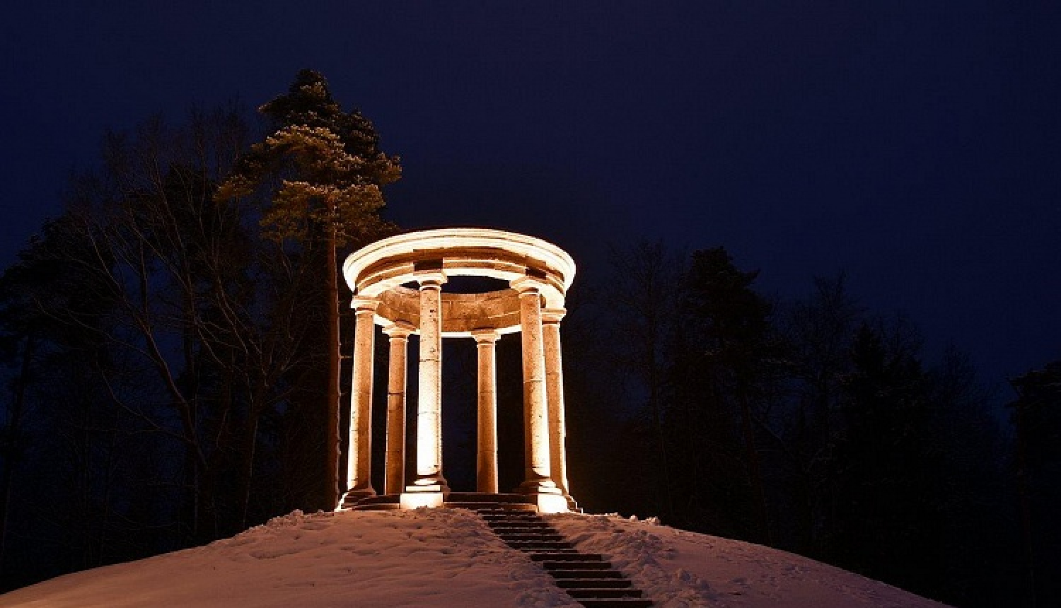 Atjaunots Alūksnes Tempļakalna Paviljons - rotonda