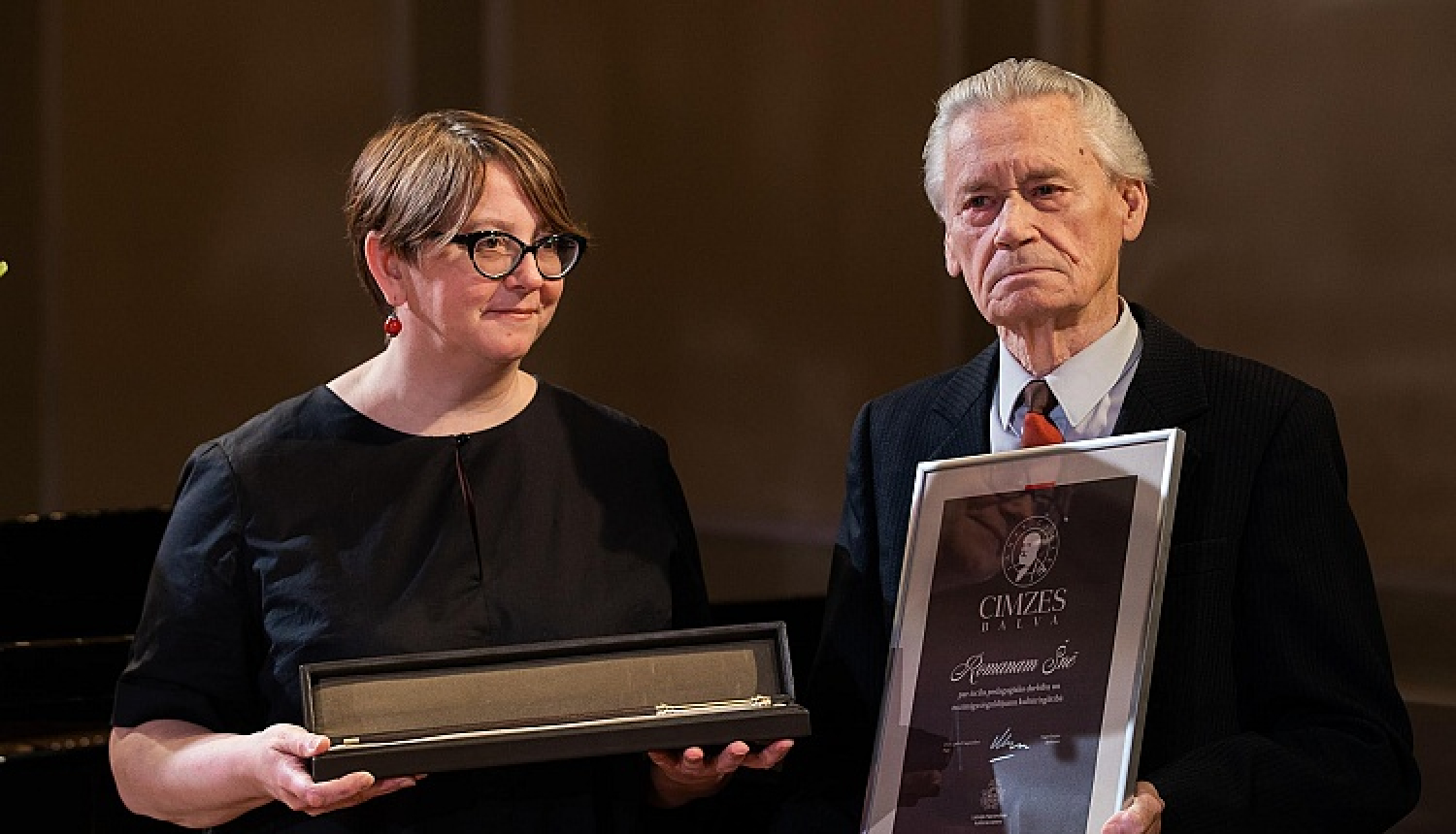 Apbalvoti 2019. gadā starptautiskus panākumus guvušie kultūrizglītības nozares skolēni, ar Cimzes balvu godināti divi izcili skolotāji