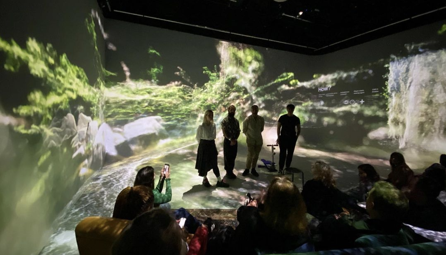 Oleksandrs Sirus “PolePixel” centrā Lionā, Francijā. RIXC publicitātes foto