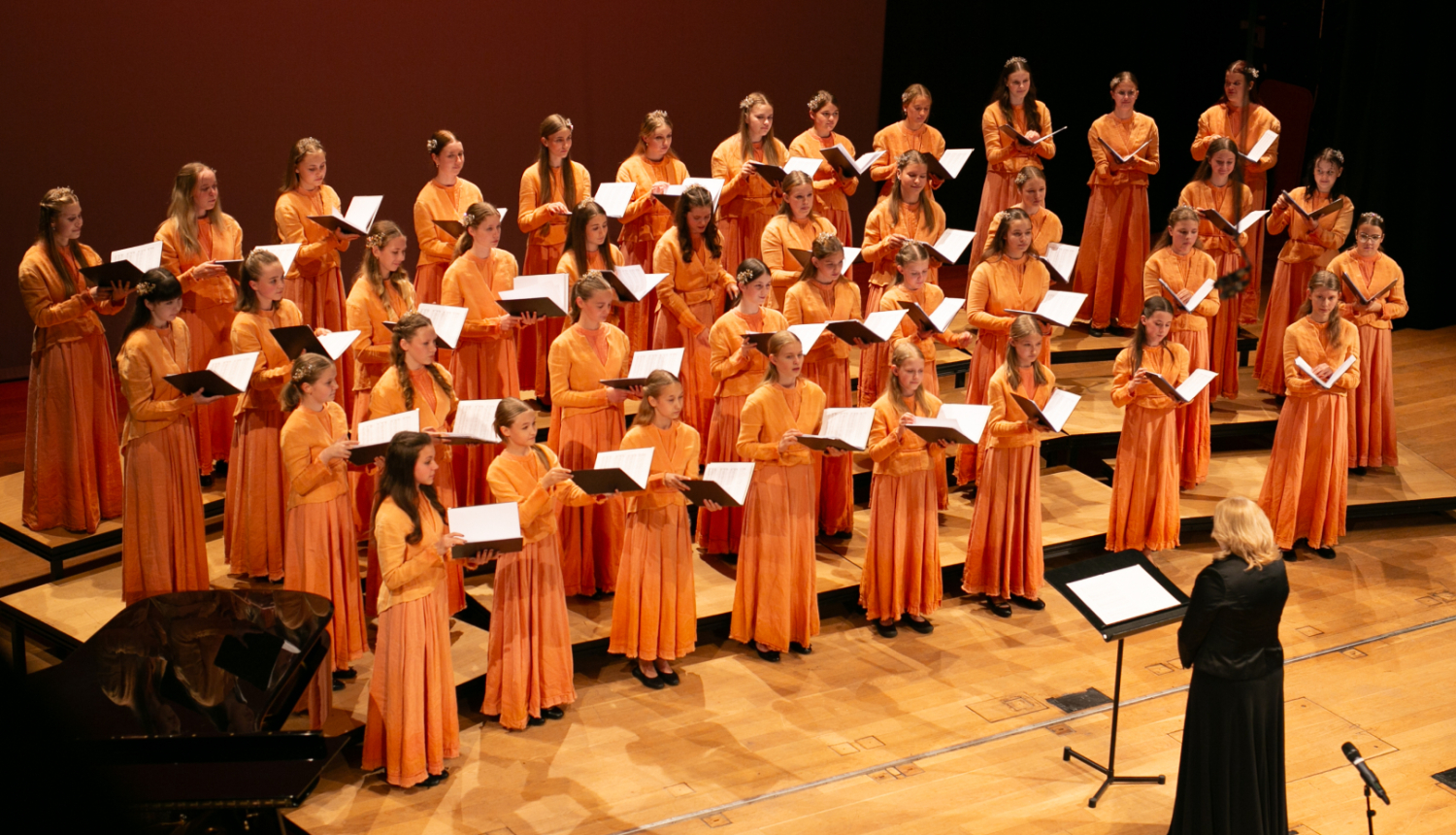 Rīgas Doma meiteņu koris TIARA