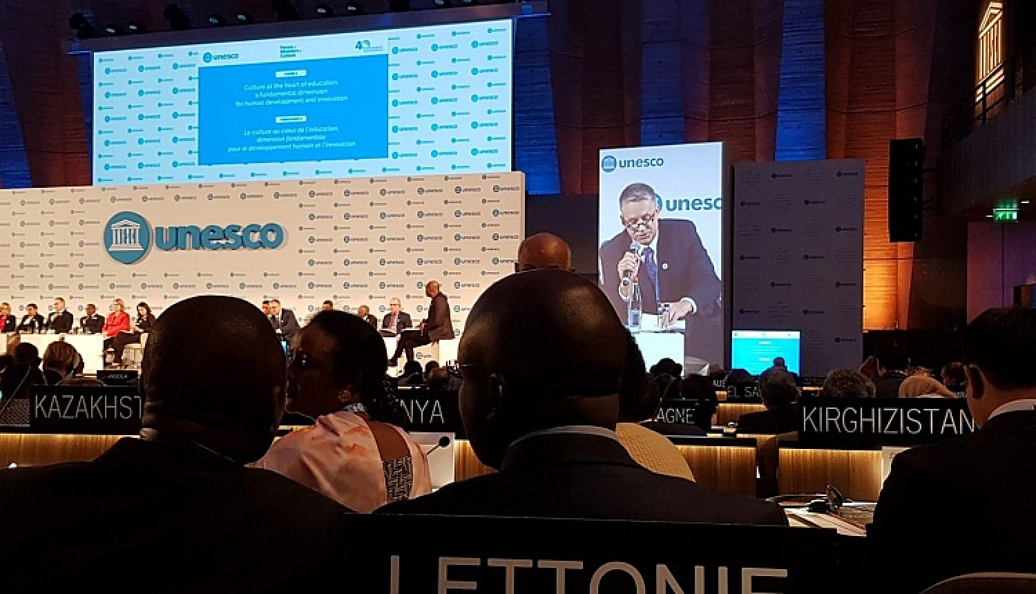 Kultūras ministrs piedalās UNESCO kultūras ministru forumā Parīzē